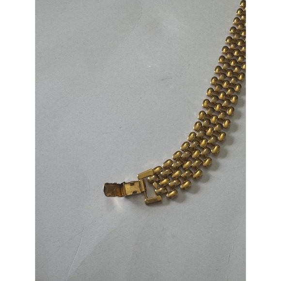 Napier 1960s Elegant Gold Tone Link Bracelet Women's Jewelry Piece - Picture 5 of 7